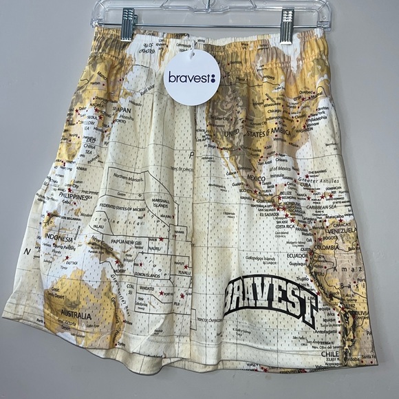 Bravest Studios Atlas Shorts - Picture 2 of 6